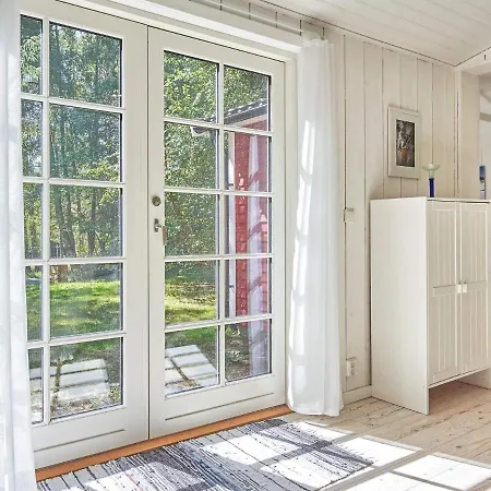 5 Person In Aakirkeby Vester Somarken