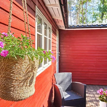 5 Person In Aakirkeby Vester Somarken
