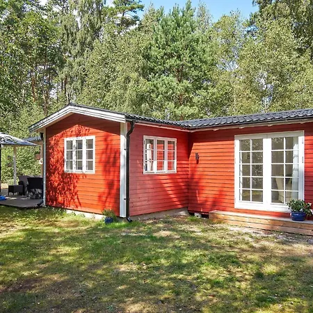 5 Person In Aakirkeby Сasa de vacaciones Vester Somarken