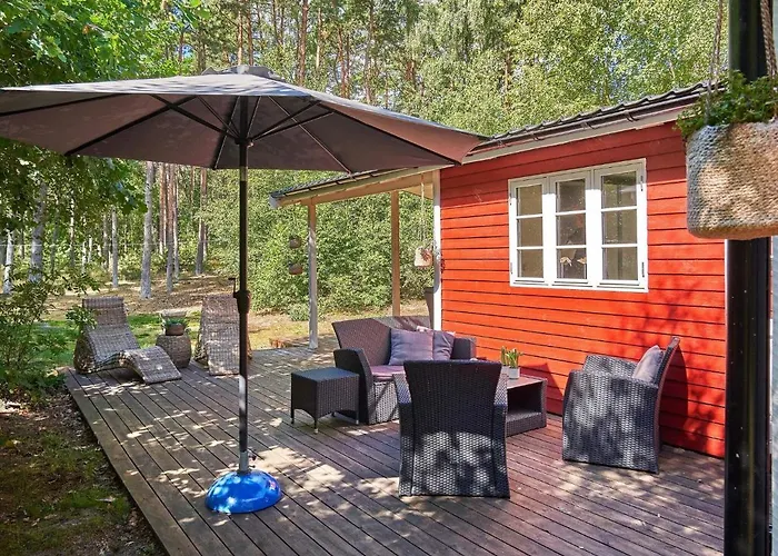 5 Person In Aakirkeby * Vester Somarken