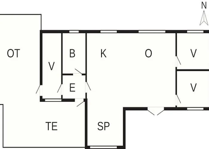 5 Person In Aakirkeby